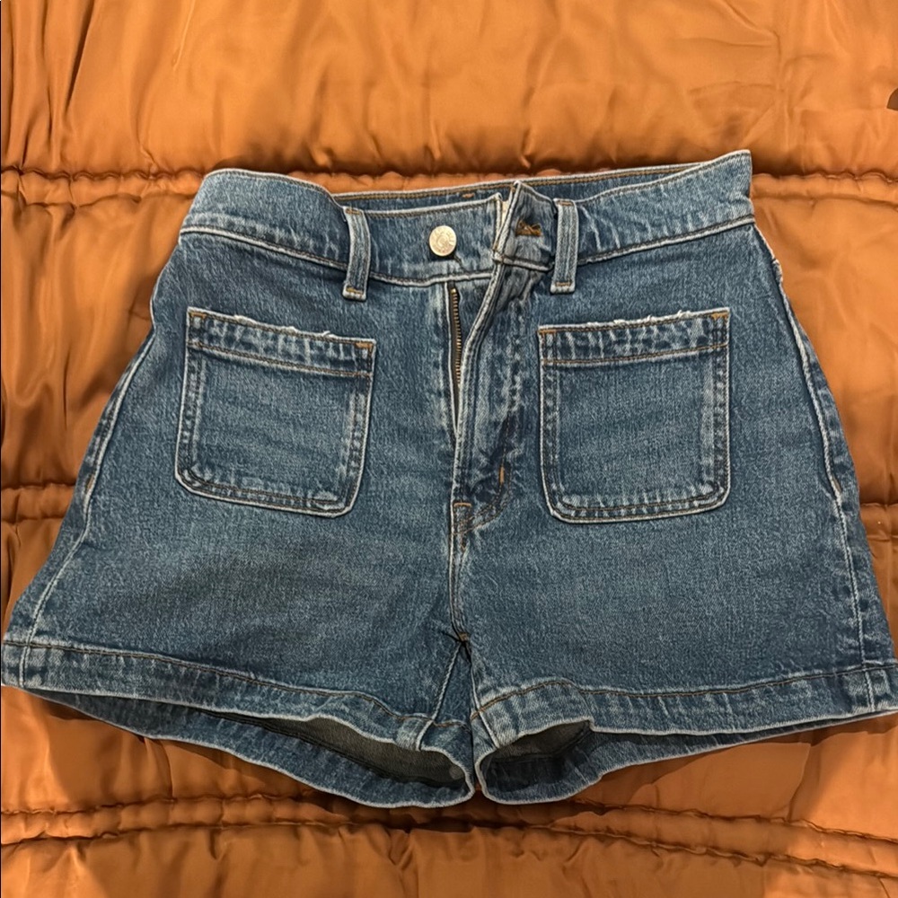 High waisted jeans shorts